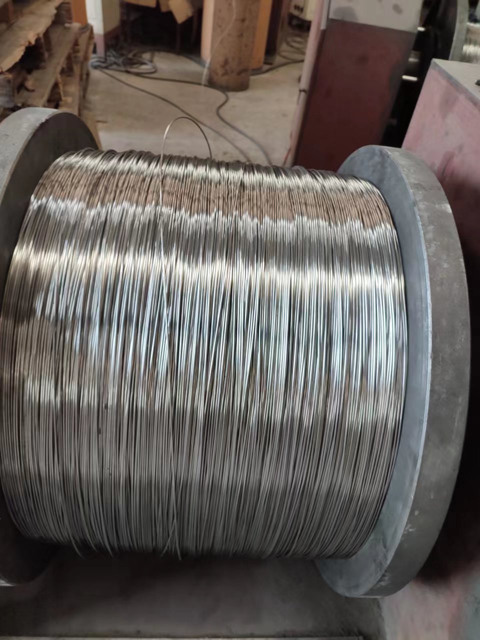 上海耐磨药芯焊丝2.8，1.6，1.2